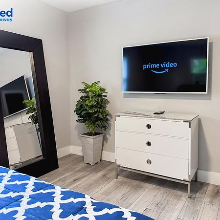 House With Pool And Bbq, 12 Min To The Beach Miami Shores Екстериор снимка