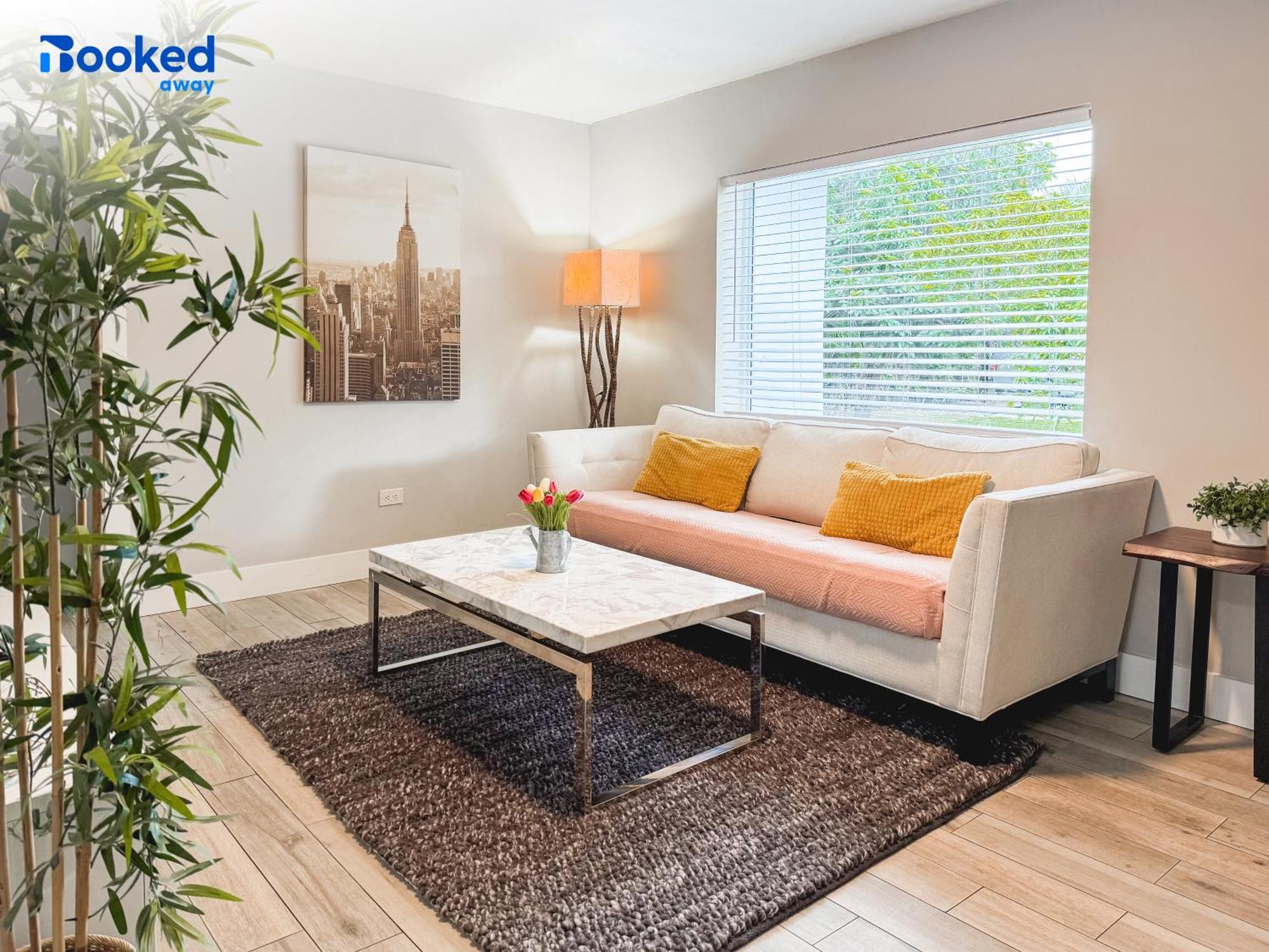 House With Pool And Bbq, 12 Min To The Beach Miami Shores Екстериор снимка