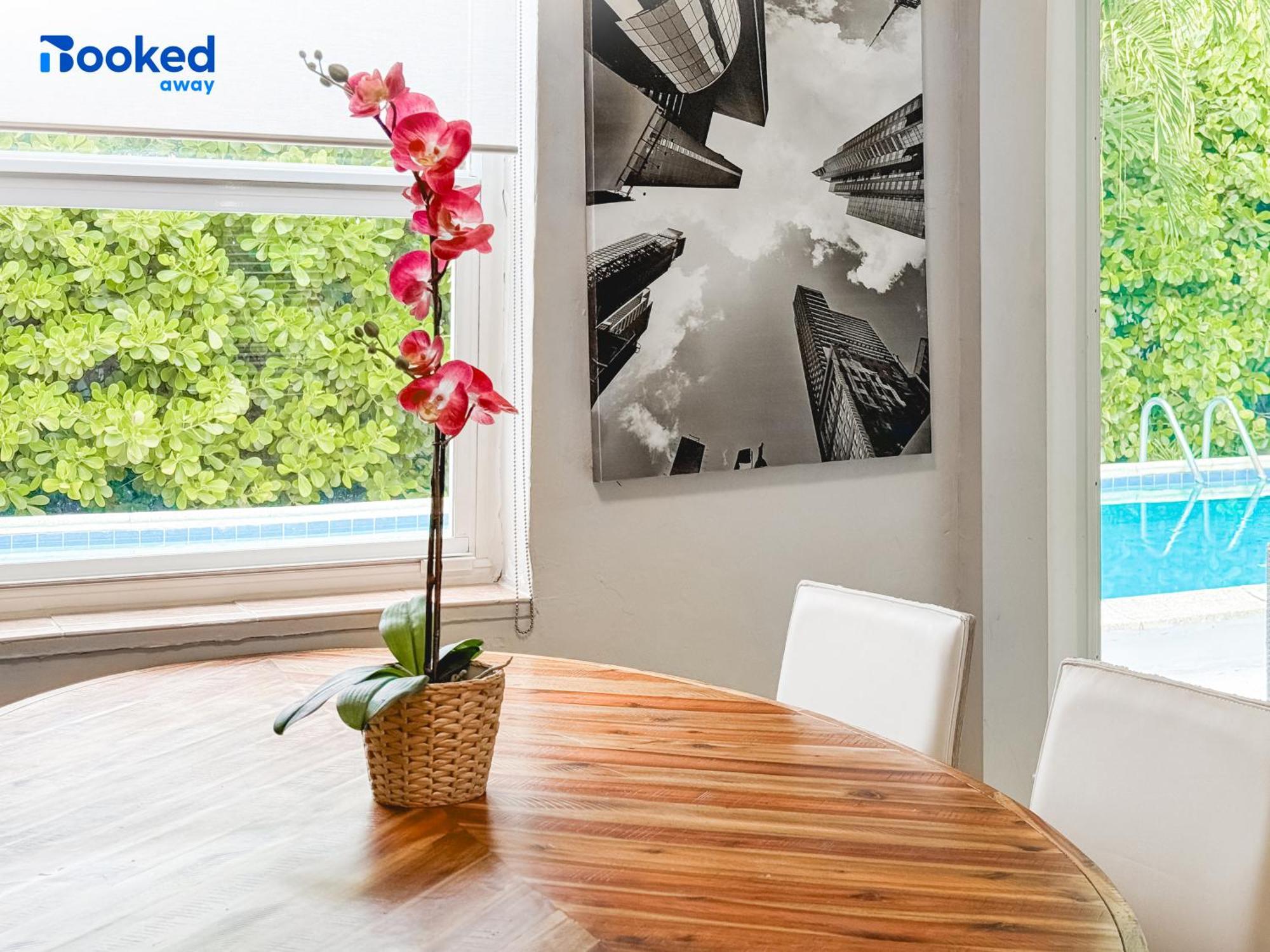 House With Pool And Bbq, 12 Min To The Beach Miami Shores Екстериор снимка